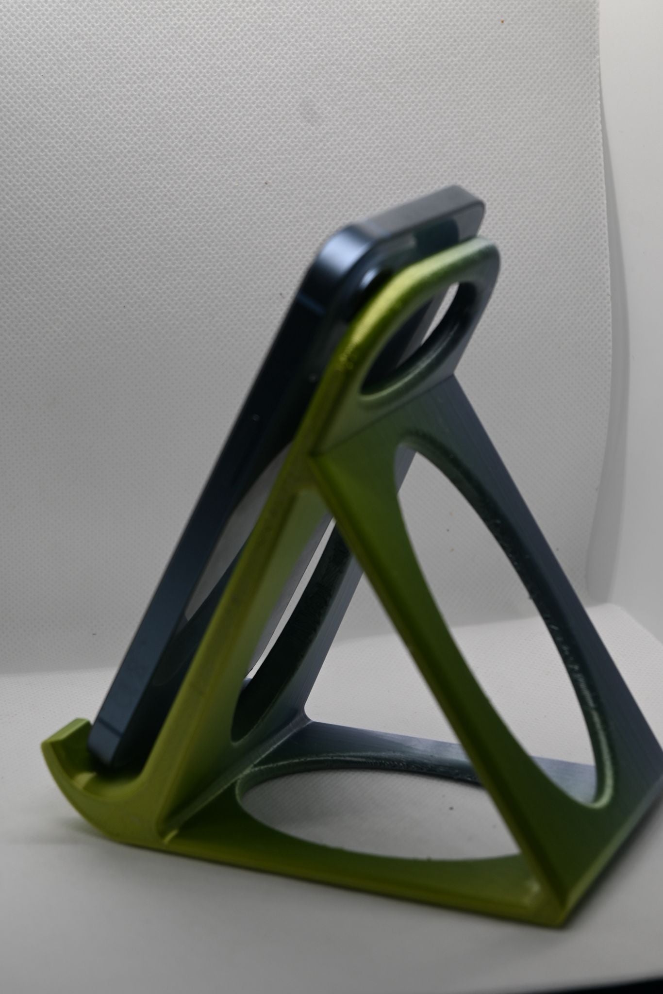 Phone Holder — Hold Innovation in Style